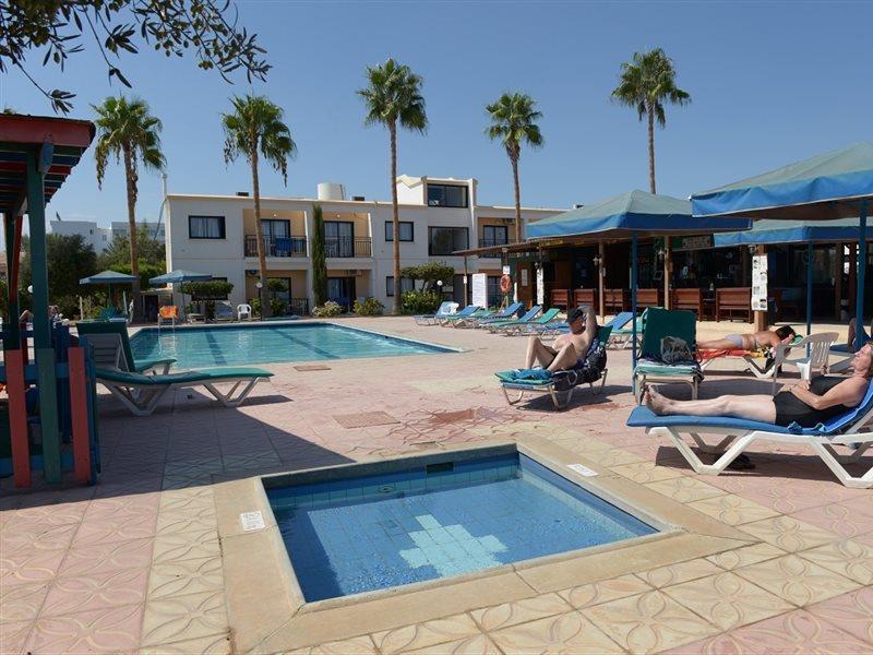 Carina Hotel Apartments Ayia Napa Ngoại thất bức ảnh