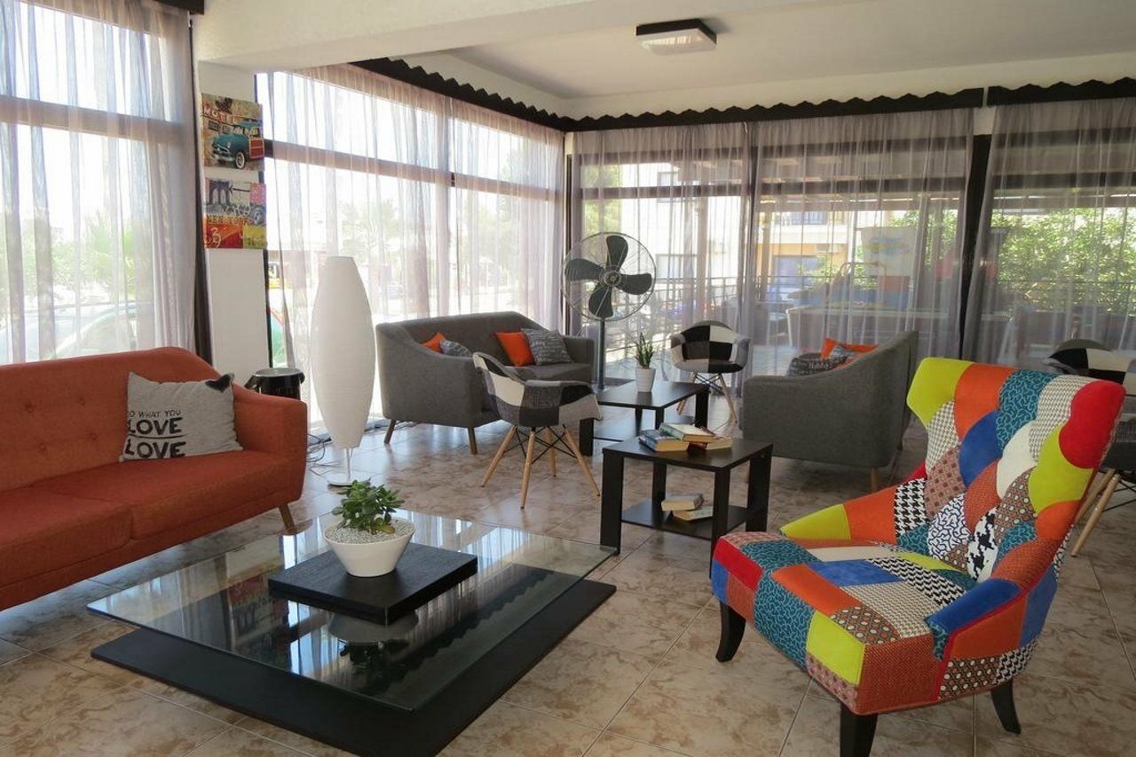 Carina Hotel Apartments Ayia Napa Ngoại thất bức ảnh